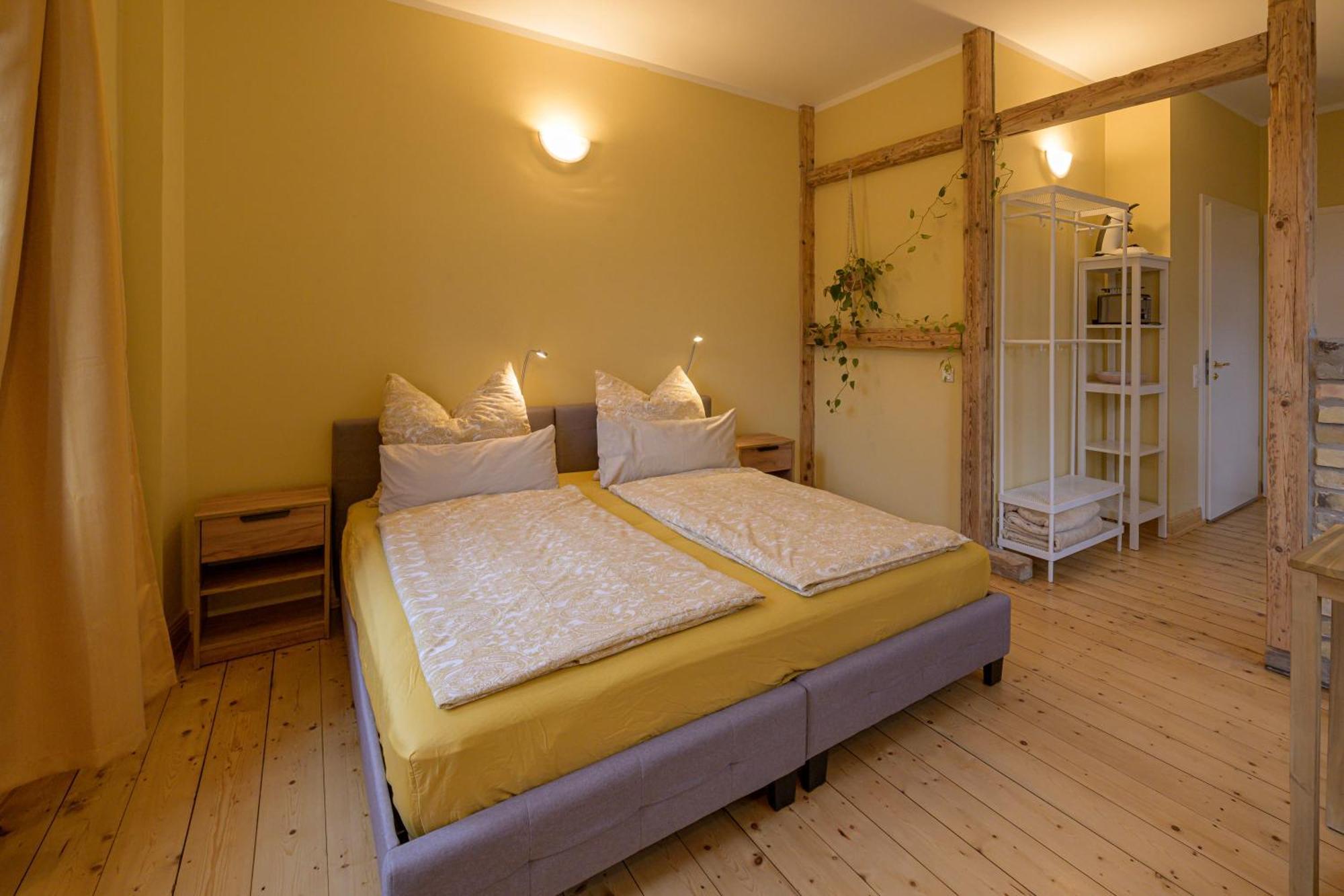 Gaestehaus Villa Fliedner - Das Kutscherhaus Monsheim  المظهر الخارجي الصورة